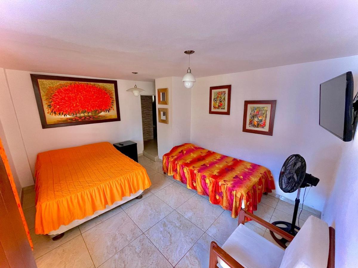 Hotel Huanchaco Gardens Esterno foto