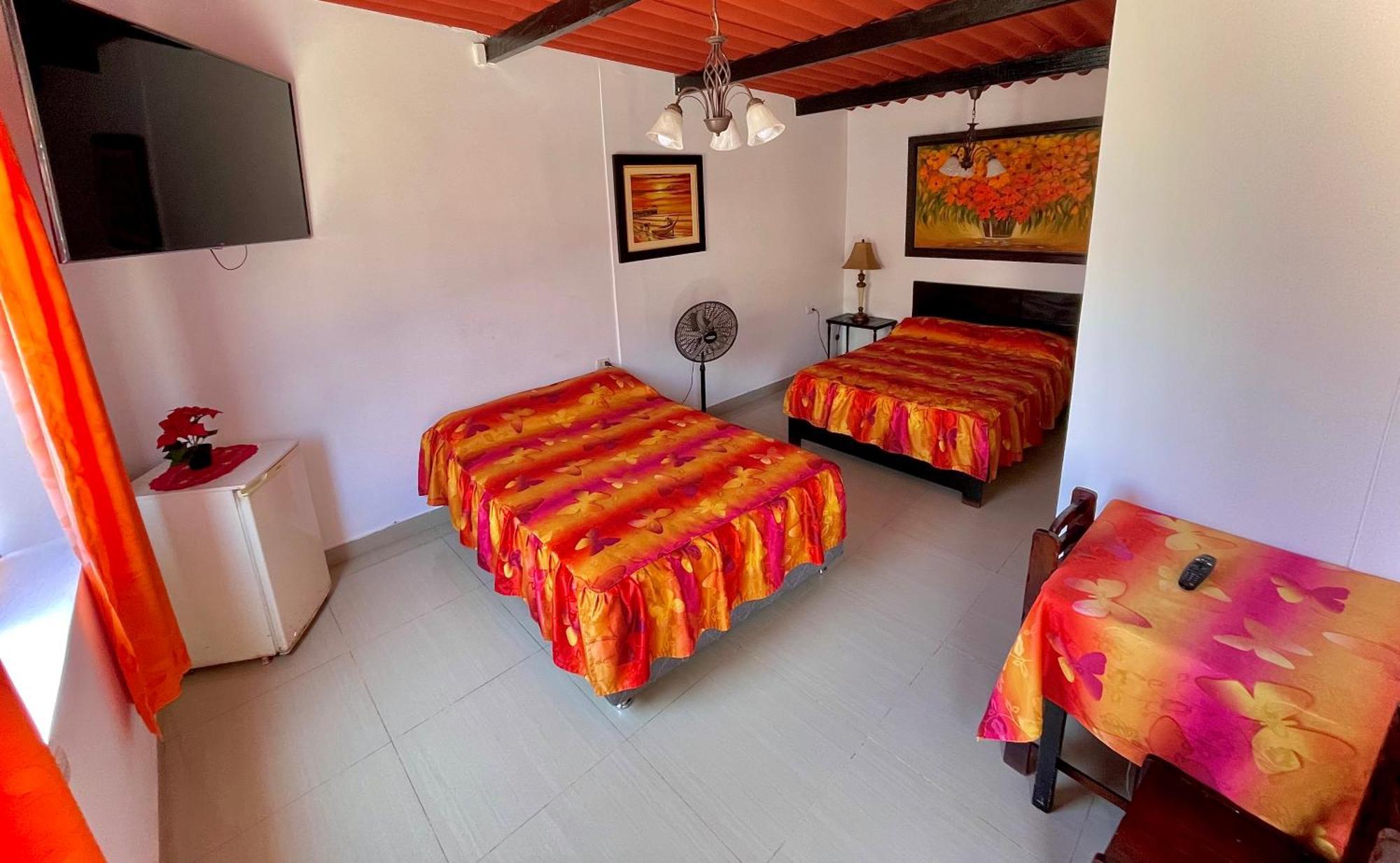 Hotel Huanchaco Gardens Esterno foto