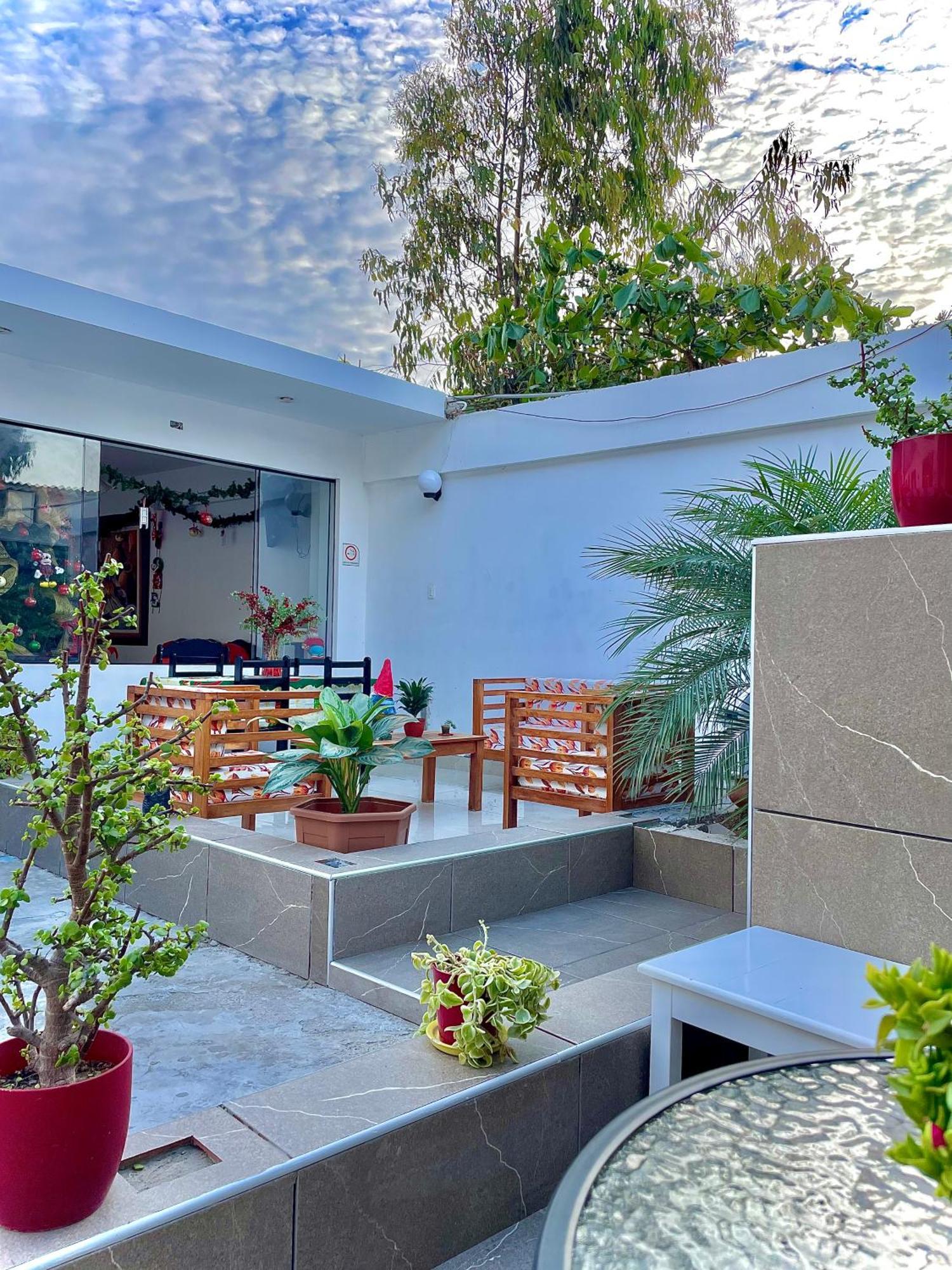 Hotel Huanchaco Gardens Esterno foto