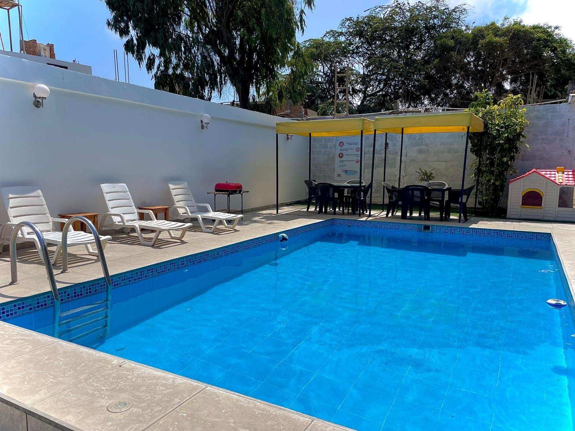 Hotel Huanchaco Gardens Esterno foto
