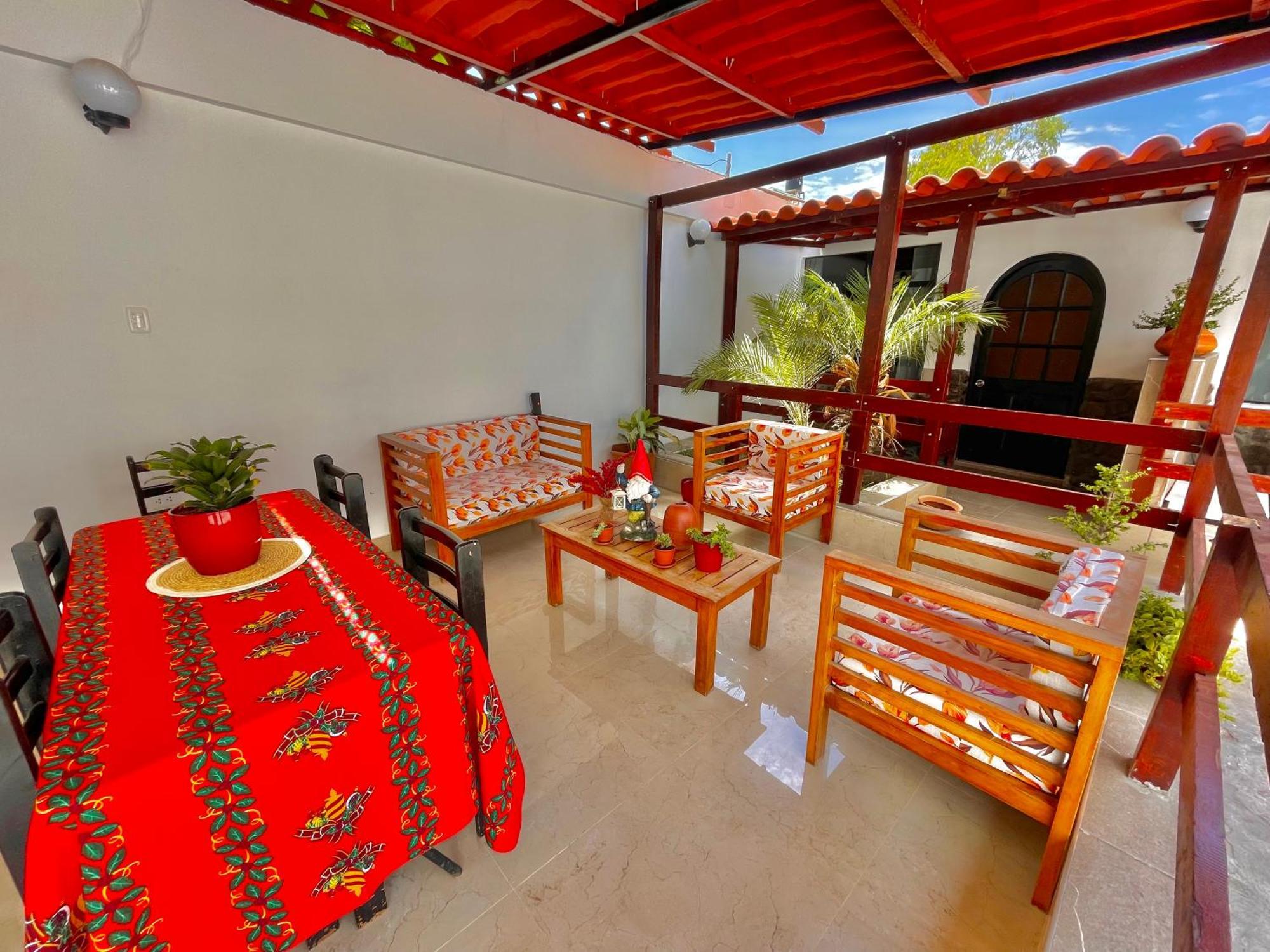 Hotel Huanchaco Gardens Esterno foto